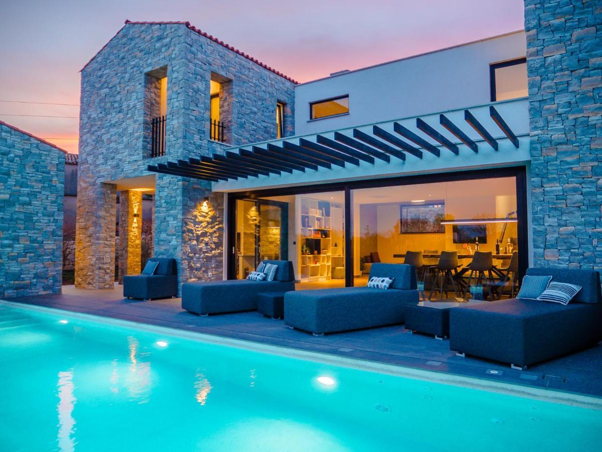 Ca Veia Villa เวอร์บนิค ภายนอก รูปภาพ