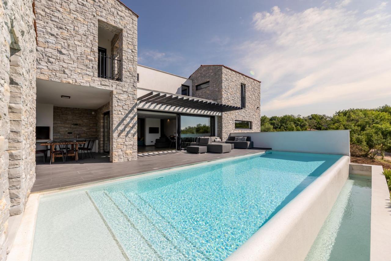 Ca Veia Villa เวอร์บนิค ภายนอก รูปภาพ